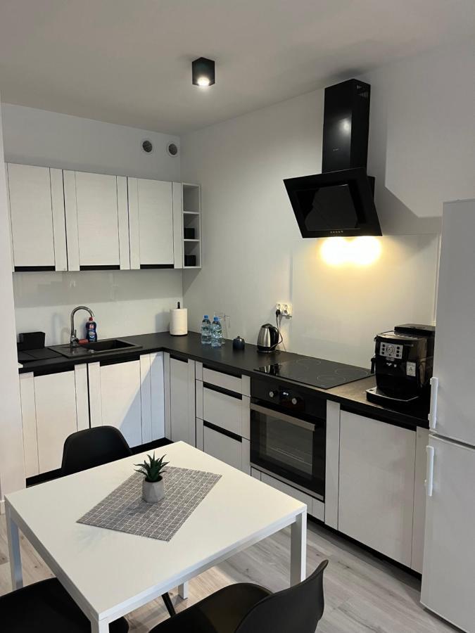 Pk Premium Apartments 2 Болеславец Экстерьер фото